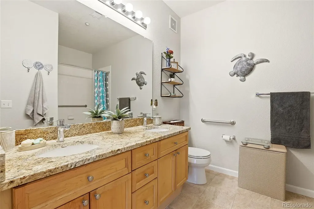 9557 W San Juan Circle Littleton CO 80128