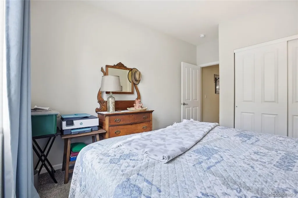 9557 W San Juan Circle Littleton CO 80128