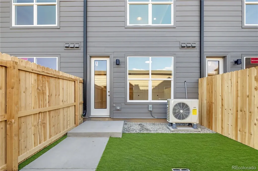 4829 W 10th Avenue Denver CO 80204