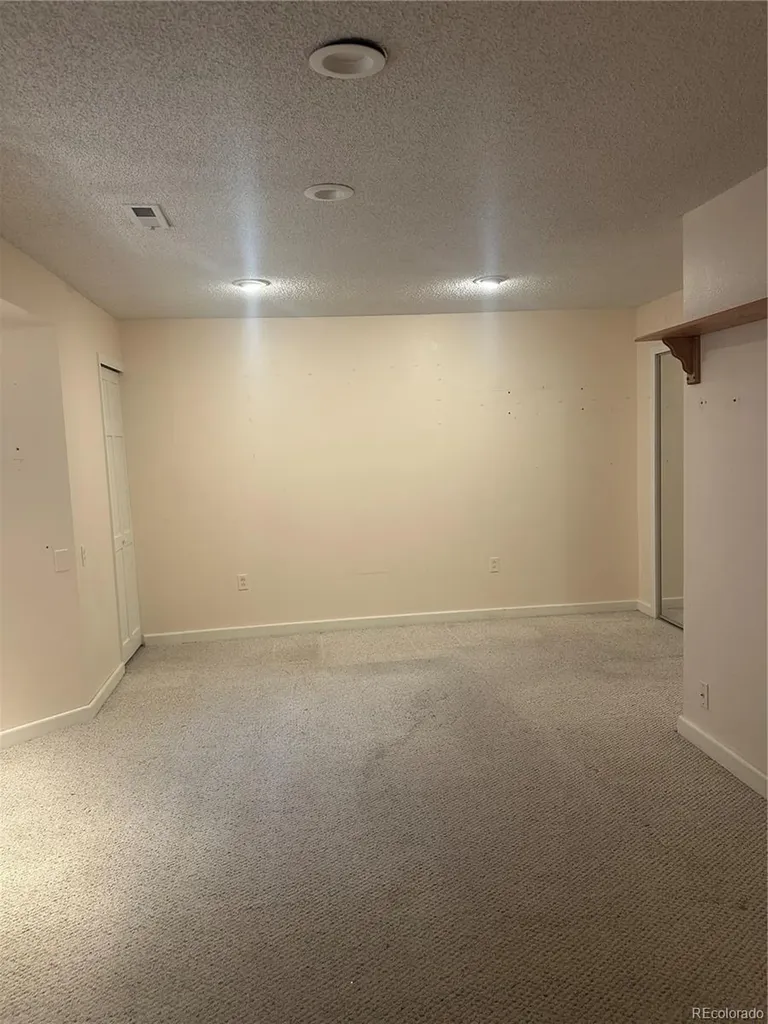 4292 S Fairplay Circle Aurora CO 80014