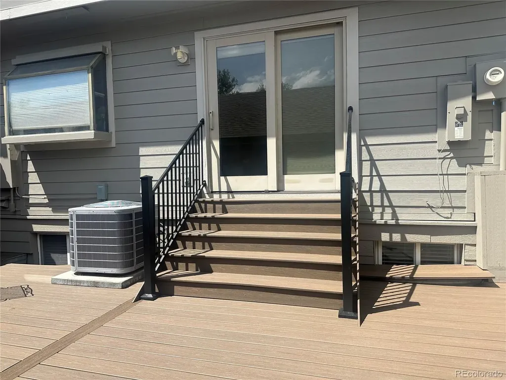 4292 S Fairplay Circle Aurora CO 80014