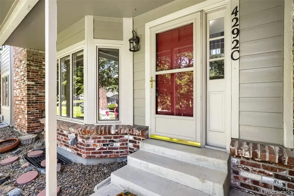 4292 S Fairplay Circle Aurora CO 80014