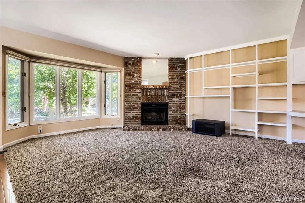 4292 S Fairplay Circle Aurora CO 80014