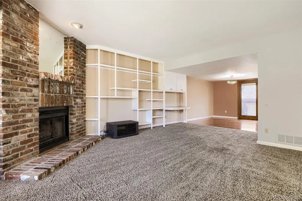 4292 S Fairplay Circle Aurora CO 80014