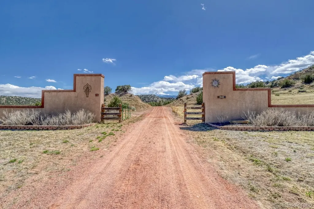 254 Bandito Trail Florence CO 81226