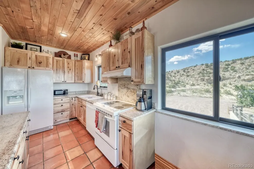 254 Bandito Trail Florence CO 81226