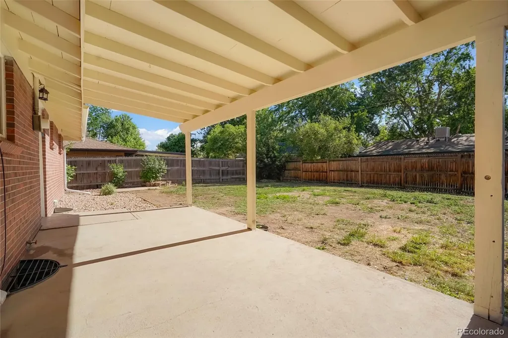 6023 Holland Street Arvada CO 80004