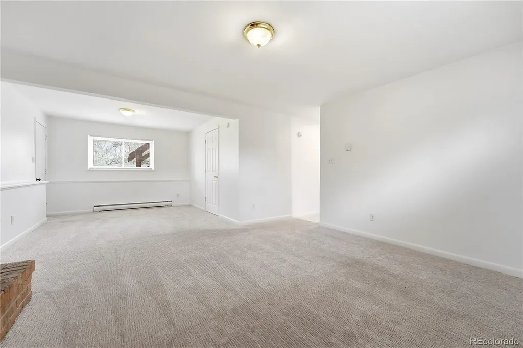 6966 S Gibraltar Street Centennial CO 80016