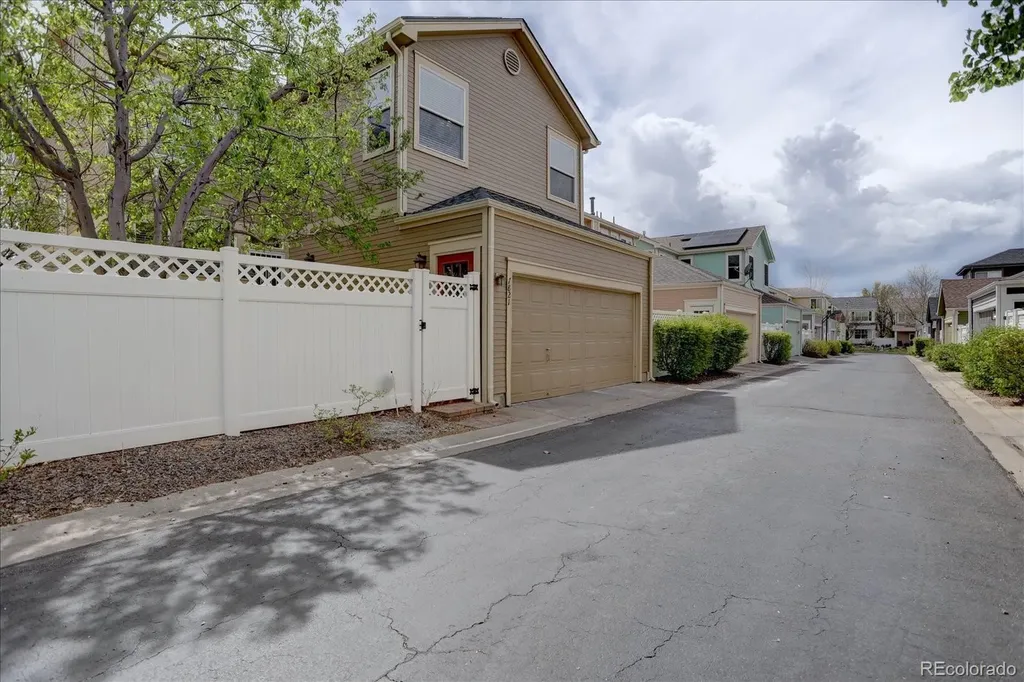 7821 E Archer Place Denver CO 80230