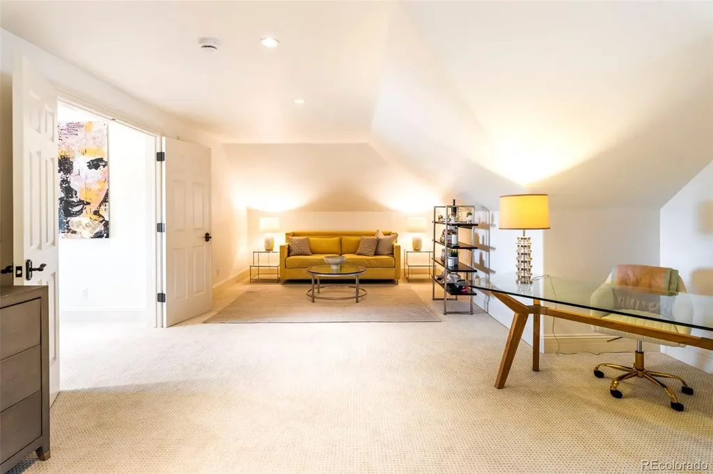 101 S Grape Street Denver CO 80246