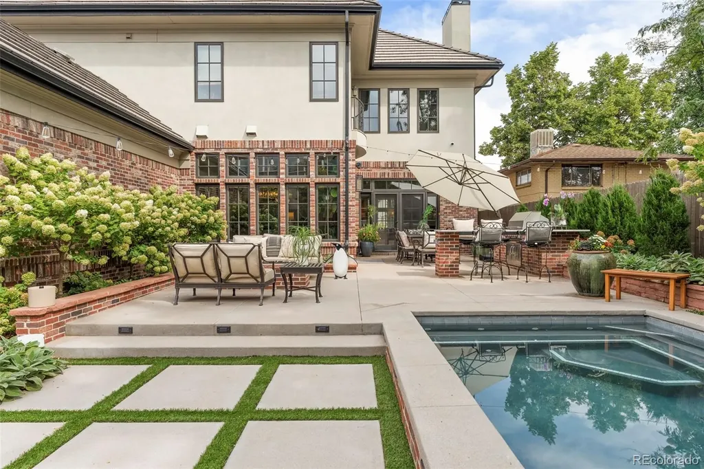 101 S Grape Street Denver CO 80246