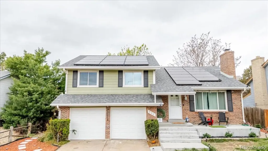 923 S Ouray Street Aurora CO 80017