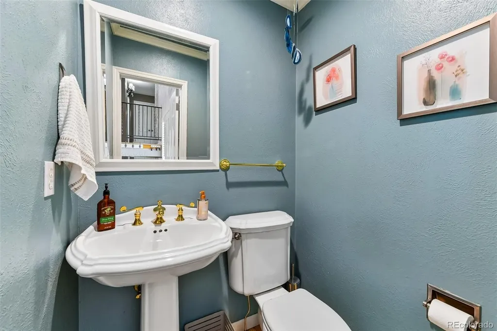 3612 S Spruce Street Denver CO 80237