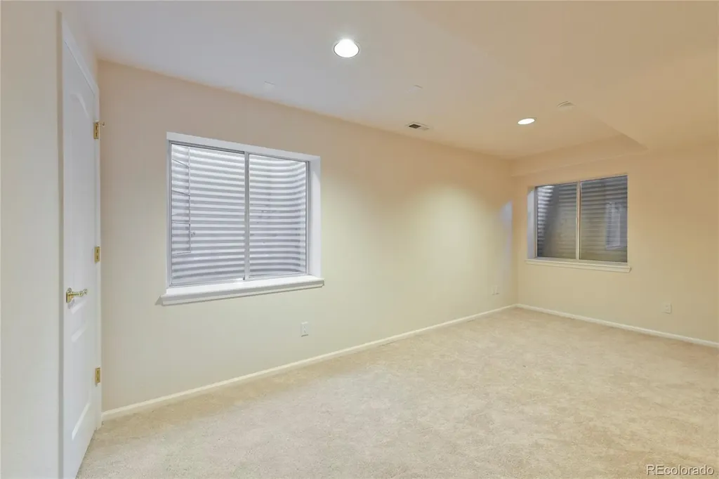 10037 Sylvestor Road Highlands Ranch CO 80129