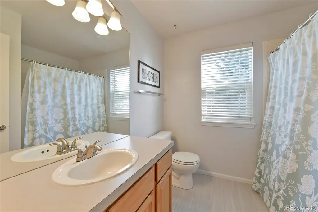 10037 Sylvestor Road Highlands Ranch CO 80129