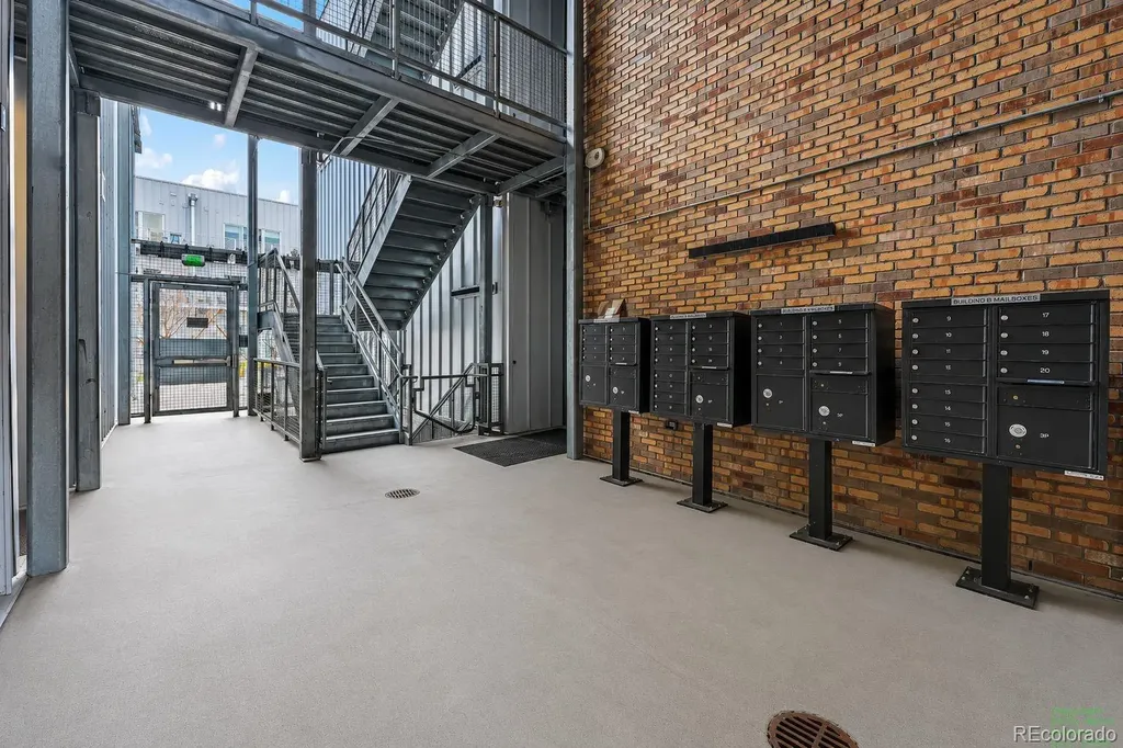 2530 Lawrence Street Denver CO 80205