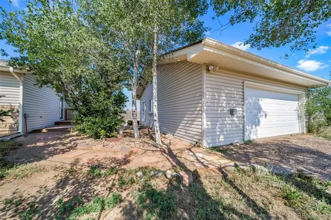 8245 Sun Country Drive Elizabeth CO 80107