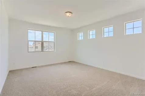 170 S Vandriver Way Aurora CO 80018