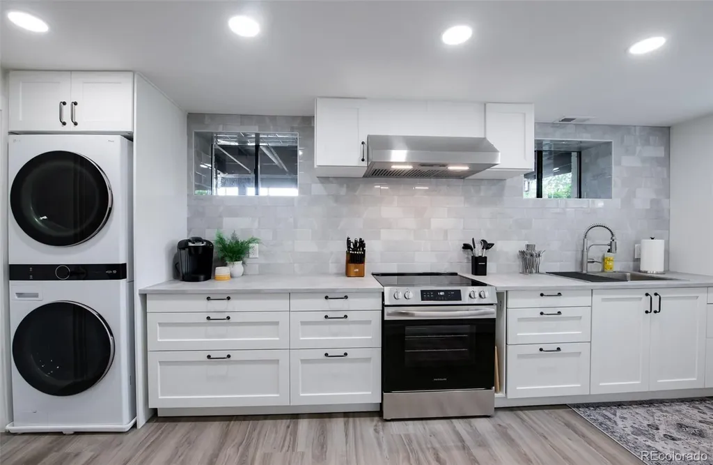 1739 S Uinta Way Denver CO 80231