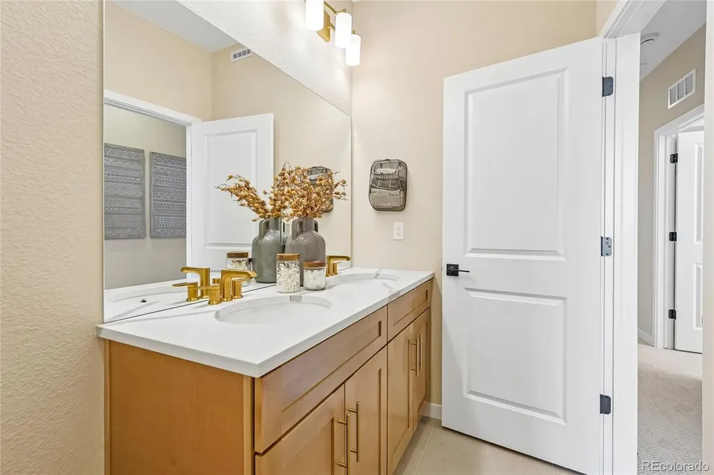 8631 King Street Westminster CO 80031