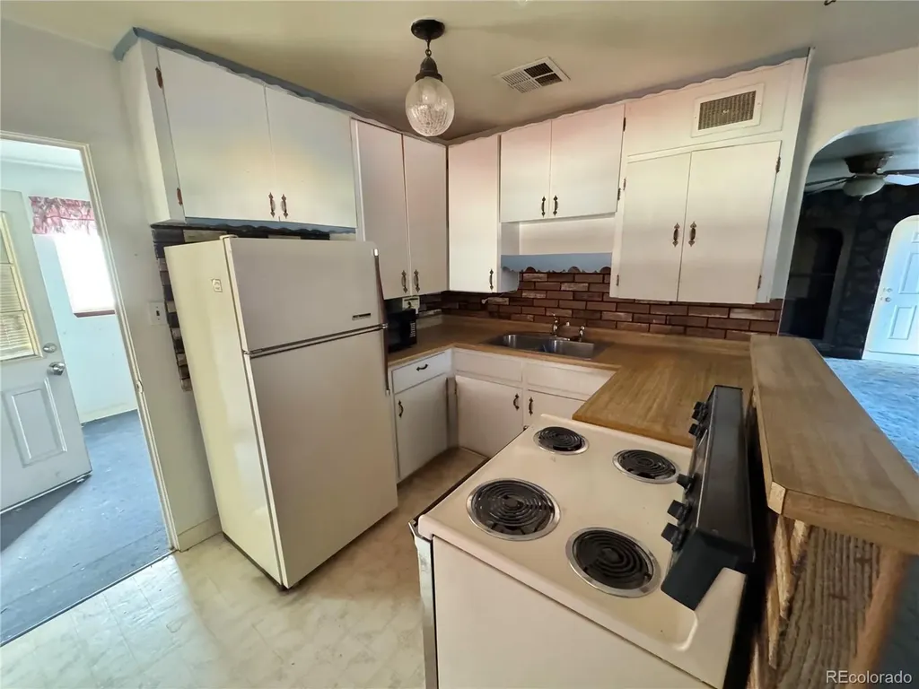 9371 Nagel Drive Denver CO 80229