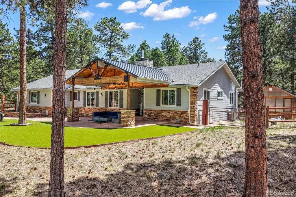 15600 El Dorado Way Larkspur CO 80118