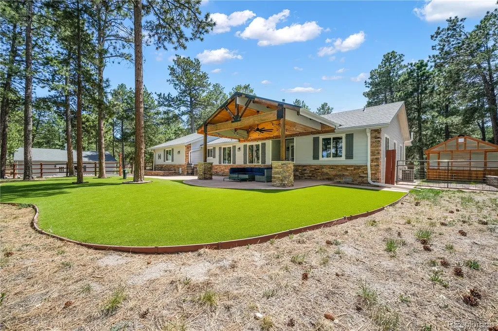 15600 El Dorado Way Larkspur CO 80118