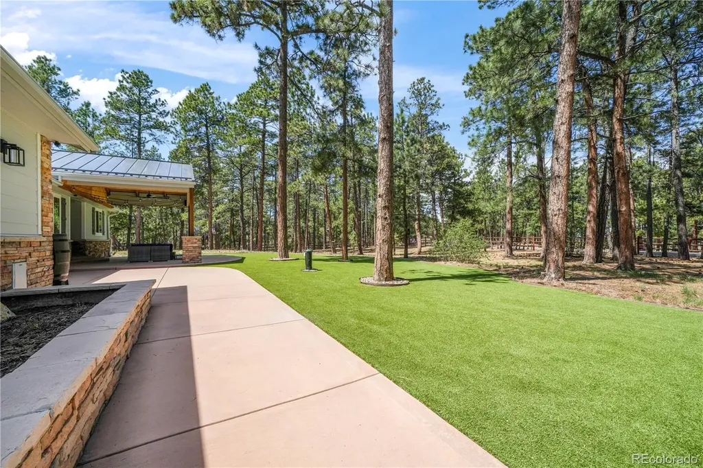 15600 El Dorado Way Larkspur CO 80118