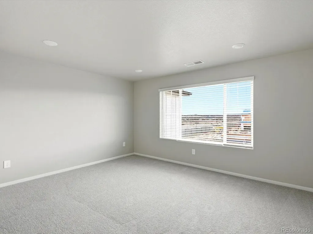 2233 E 164th Avenue Thornton CO 80602