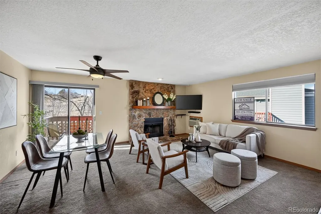 281 S Zinnia Way Lakewood CO 80228
