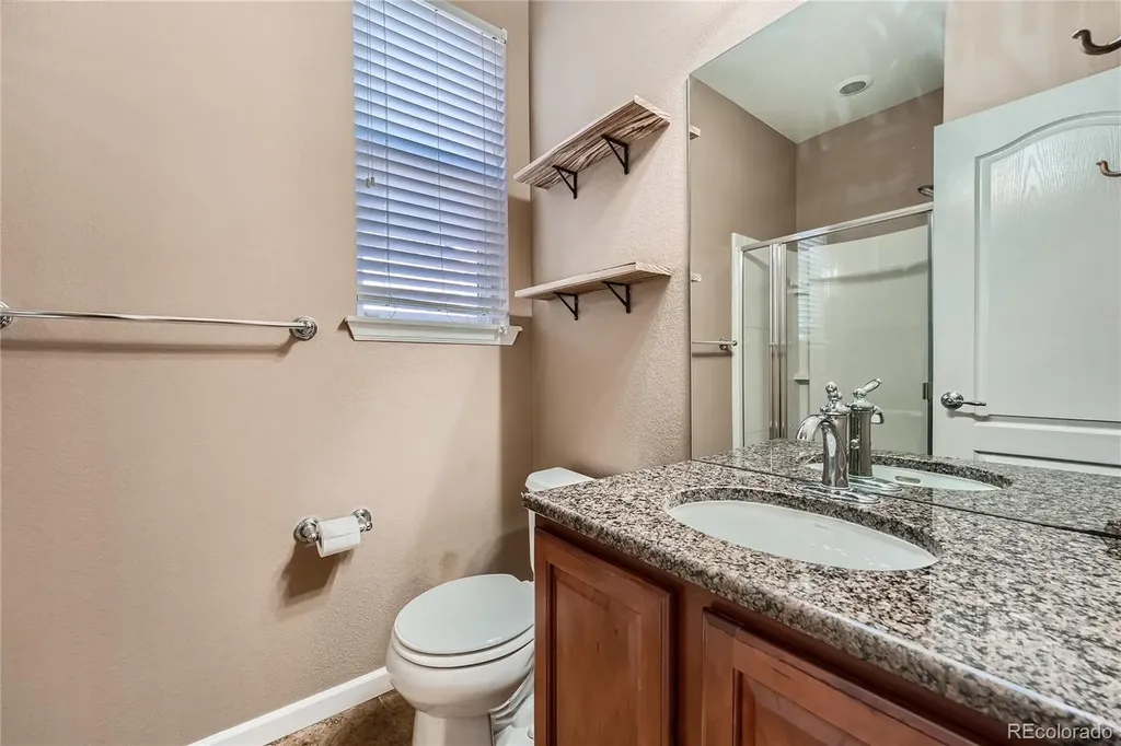 6560 S Ider Street Aurora CO 80016
