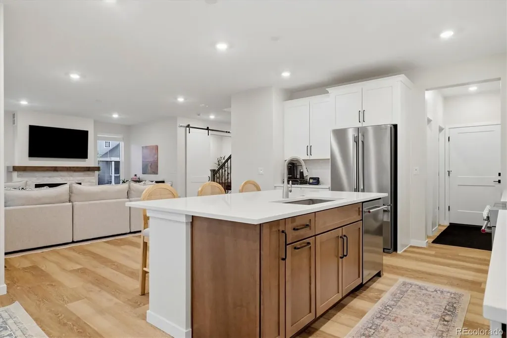 8908 Buttonwillow Drive Littleton CO 80125