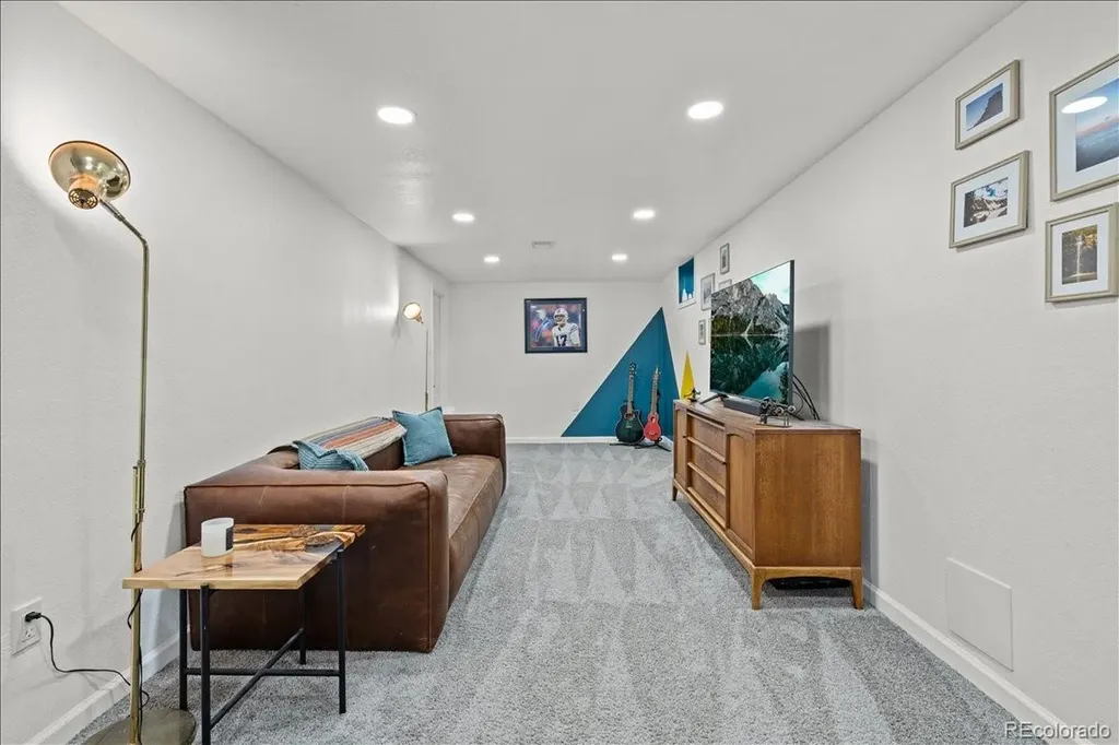 4825 Bryant Street Denver CO 80221