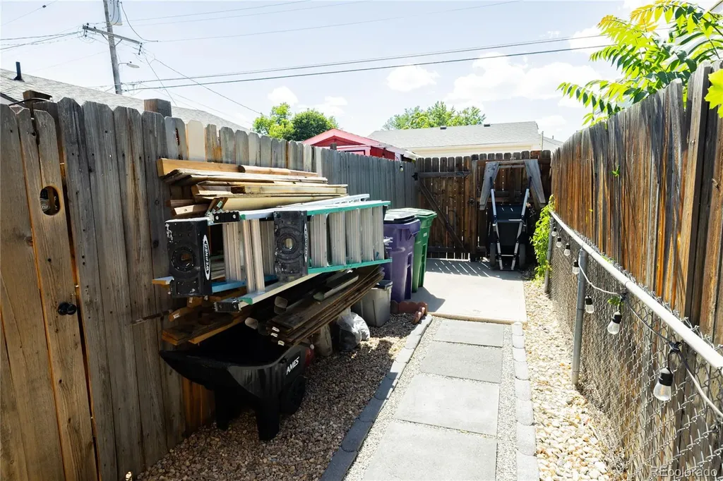 4847 N Meade Street Denver CO 80221