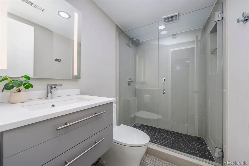 7576 E Long Avenue Centennial CO 80112