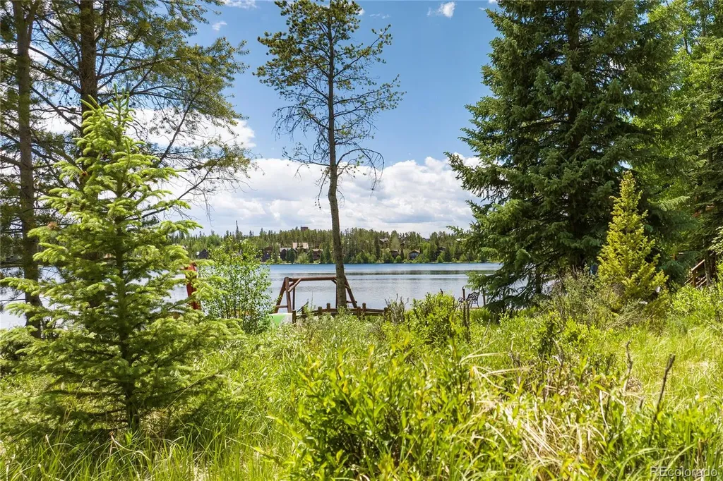 1153 GCR 494 / Columbine Drive Grand Lake CO 80447