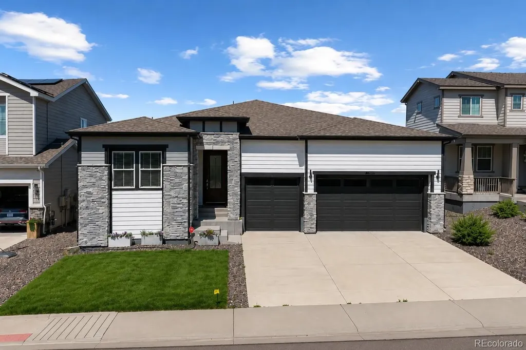 4911 Coulee Trail Castle Rock CO 80108