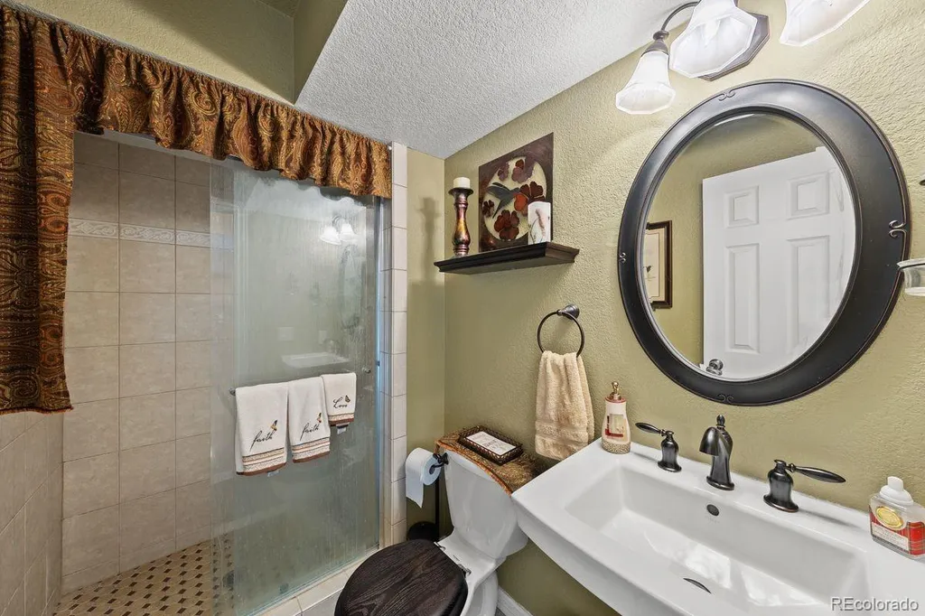 6478 S Pike Drive Larkspur CO 80118