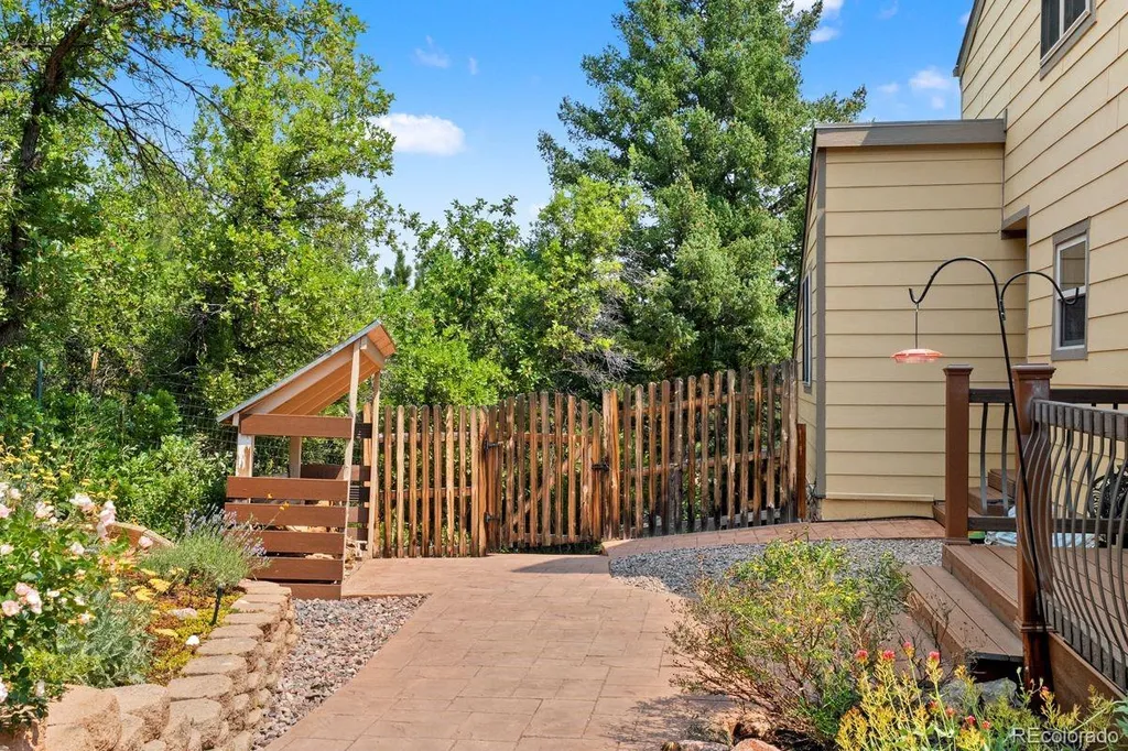 6478 S Pike Drive Larkspur CO 80118
