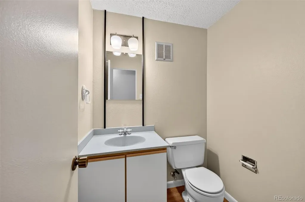 6434 E Bates Avenue Denver CO 80222