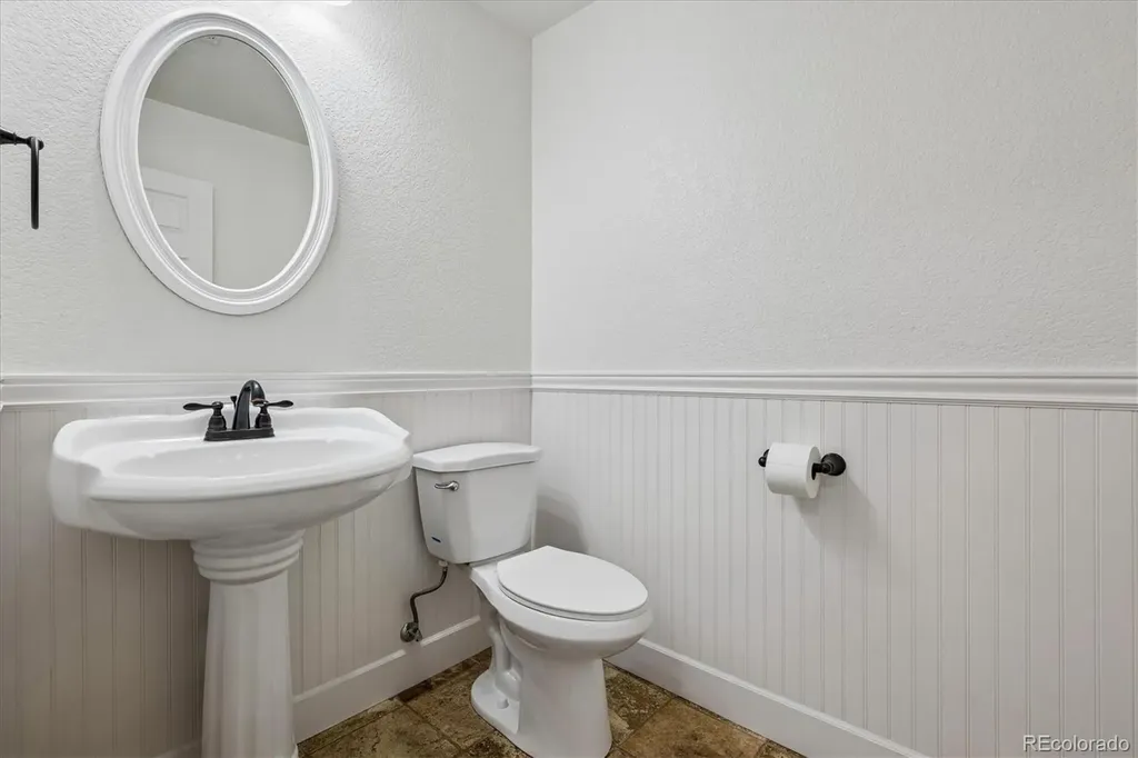9452 Garden Court Highlands Ranch CO 80126