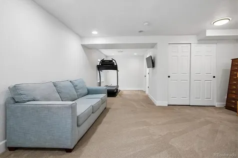 9452 Garden Court Highlands Ranch CO 80126