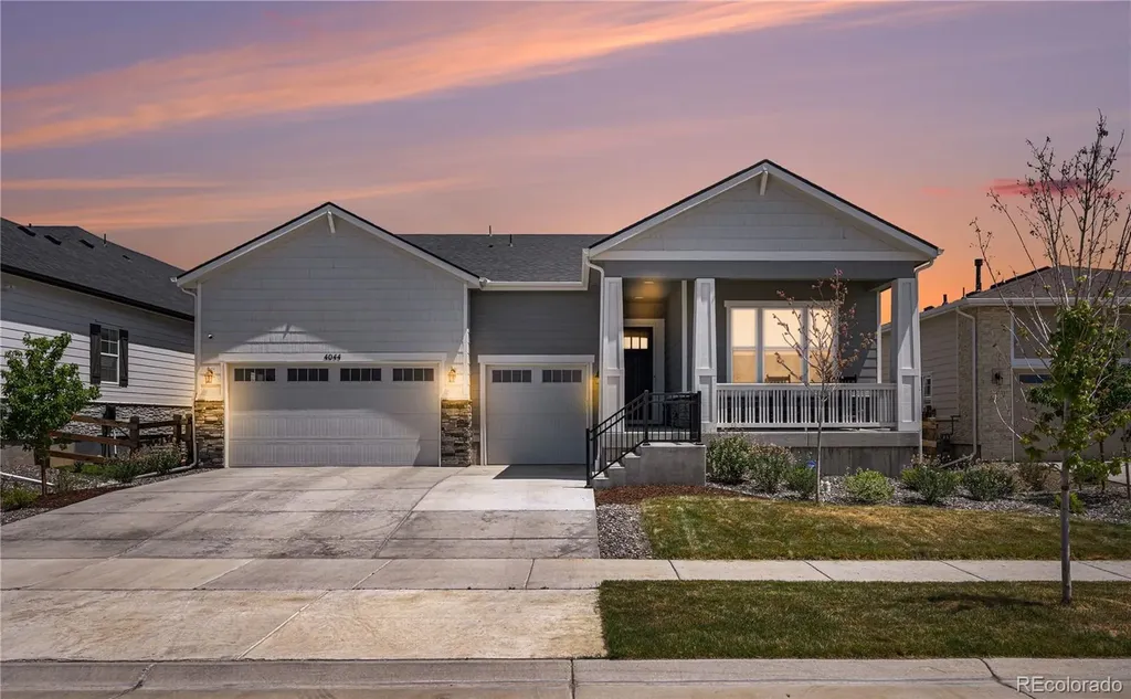 4044 Haleyville Court Aurora CO 80019