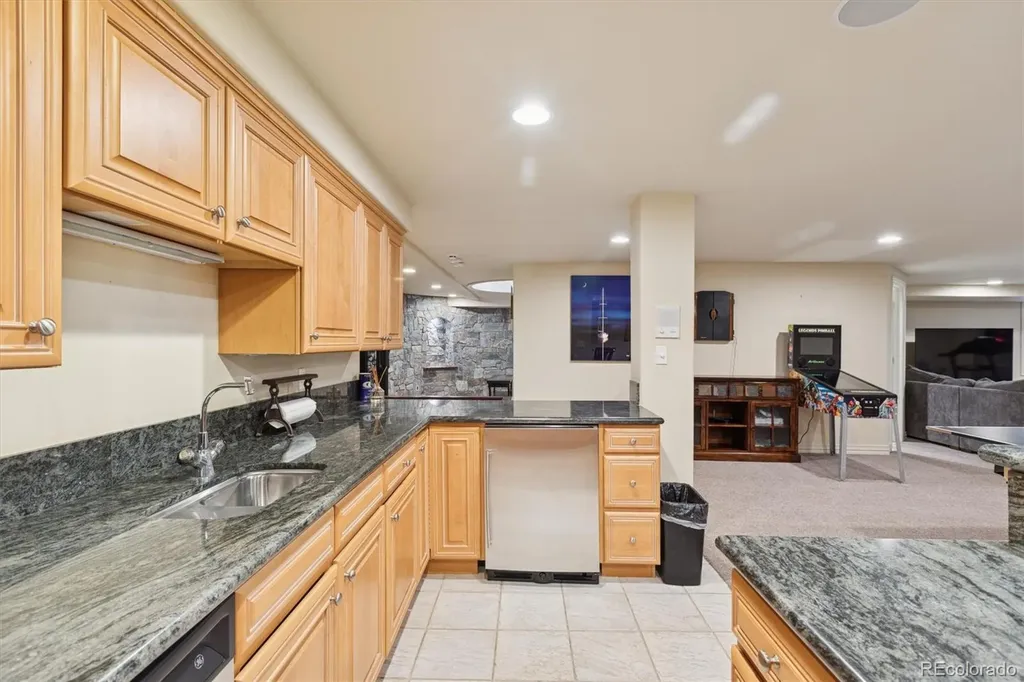 42 Sunset Drive Englewood CO 80113