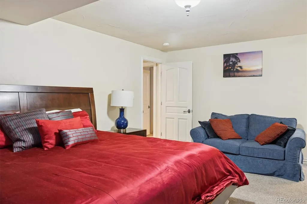 42 Sunset Drive Englewood CO 80113