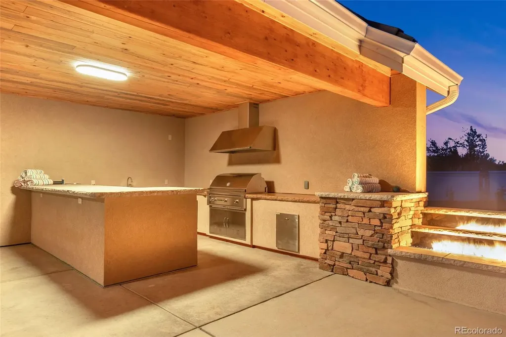 42 Sunset Drive Englewood CO 80113