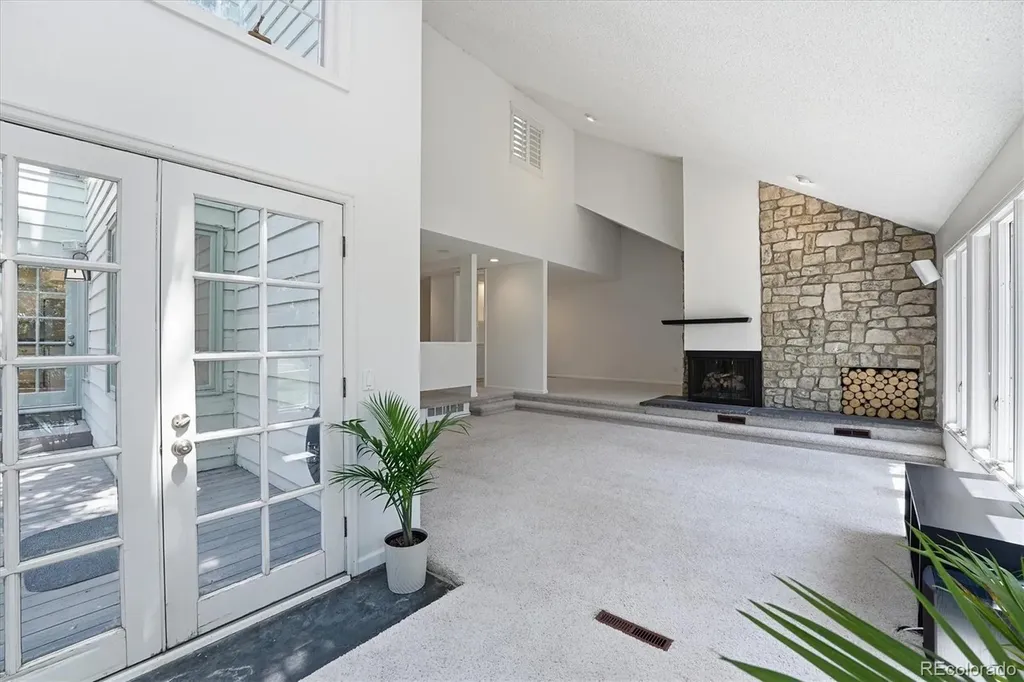 1520 W Briarwood Avenue Littleton CO 80120