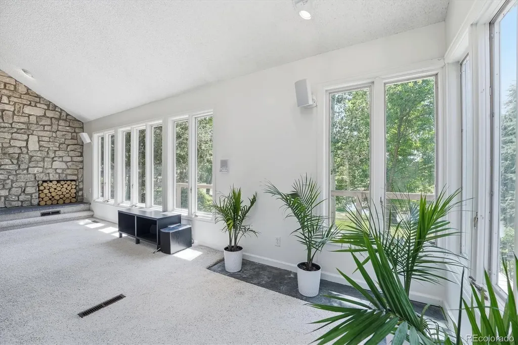 1520 W Briarwood Avenue Littleton CO 80120