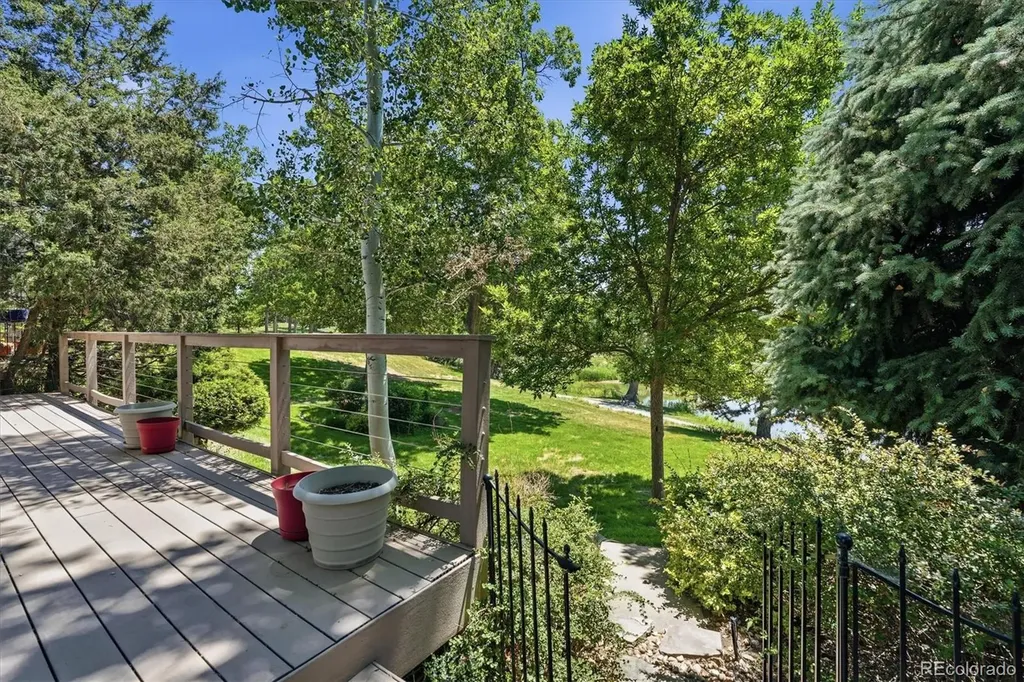 1520 W Briarwood Avenue Littleton CO 80120