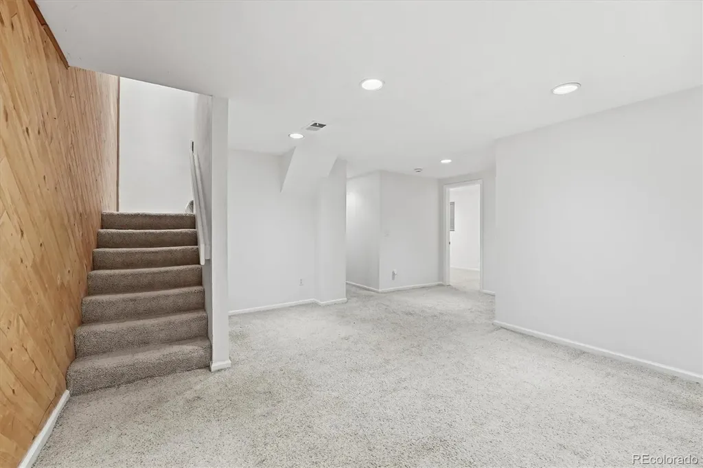 1520 W Briarwood Avenue Littleton CO 80120